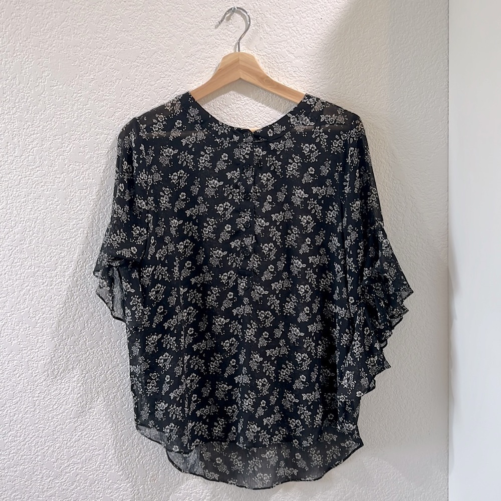 Vince Camuto Black Floral Blouse